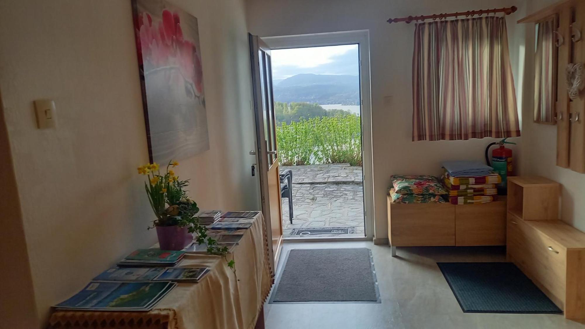 Haus Sonnenhang +Seeblick+Pool Reifnitz Ngoại thất bức ảnh